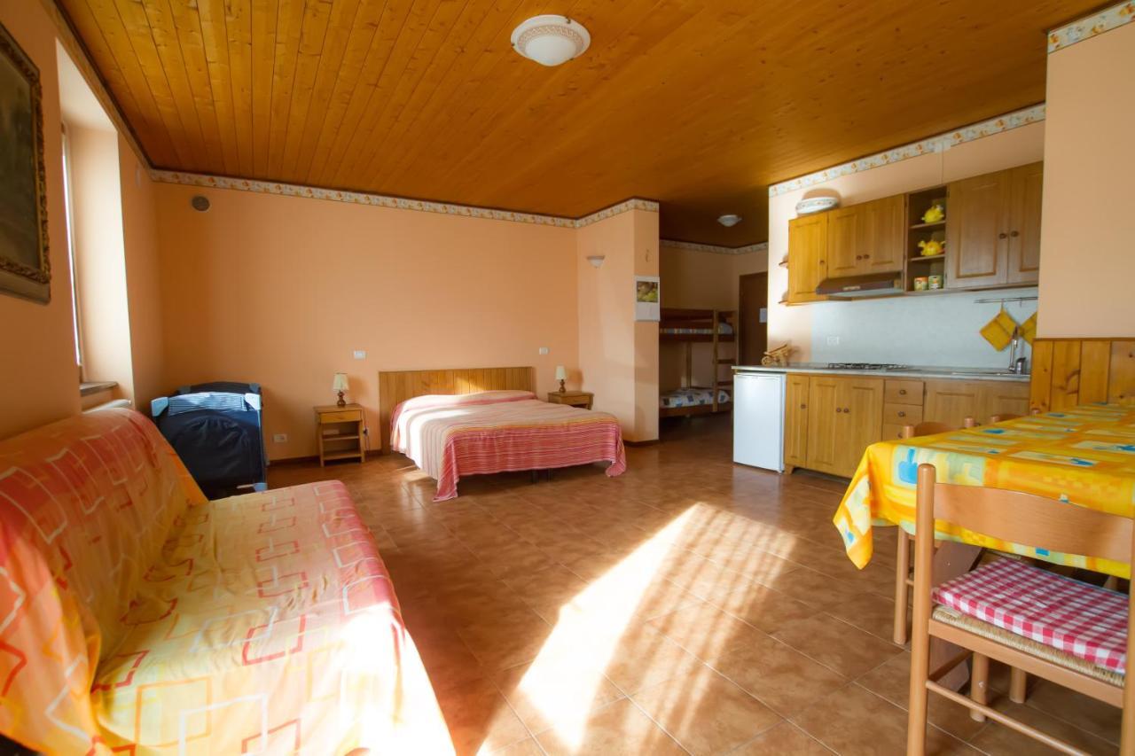 Guest House Il Nido Dello Svasso -Foresteria Lombarda- Sorico Luaran gambar